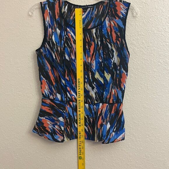 💙💙 PRESTON & YORK Sleeveless Top With A Ruffled Botton!! - Picture 7 of 8